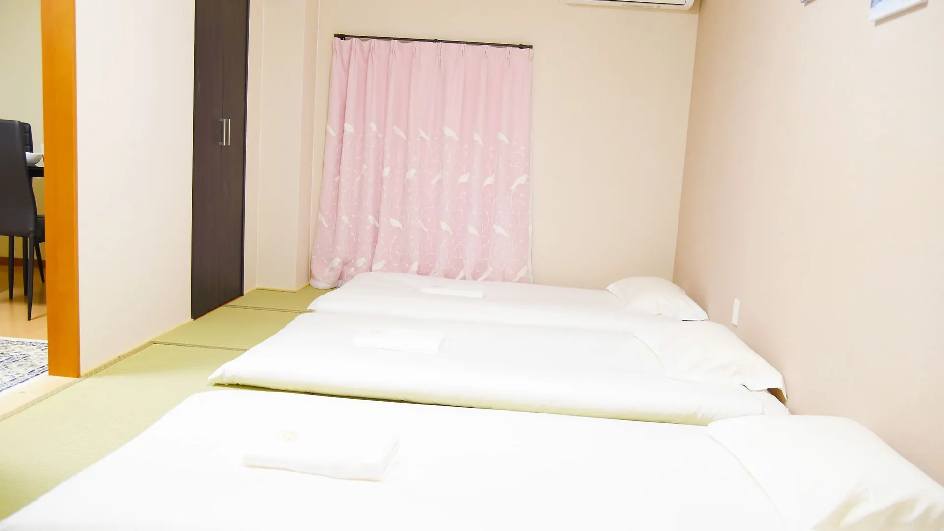Mt Sweet House Apartman Oszaka 0*,  Japán
